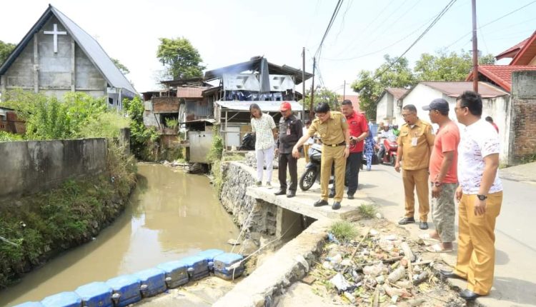 Walikota Lakukan Kunjungan Lapangan di Sejumlah titik Kota Manado